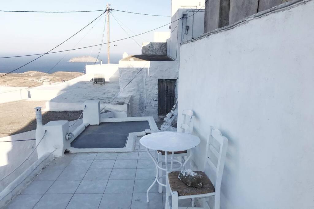 Little Cactus Villa Serifos Town Luaran gambar